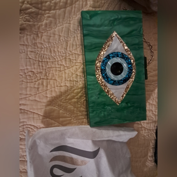 Purse - Picture 2 of 2